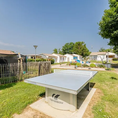 Holiday home 03 - Le Rouge-gorge - Village